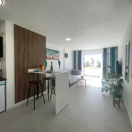 Royal View - Playa De Americas Apartment *